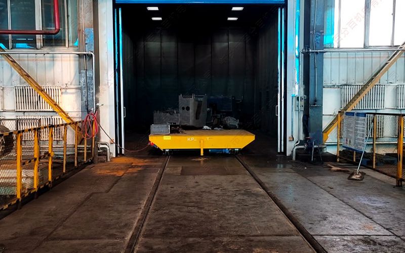 有軌電動平板車的電池壽命是多久？